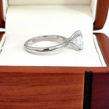 GIA Certified 2.24 Carat, D/VS1, 3EX 'IDEAL' Cut Diamond Engagement Ring! Lab Grown!