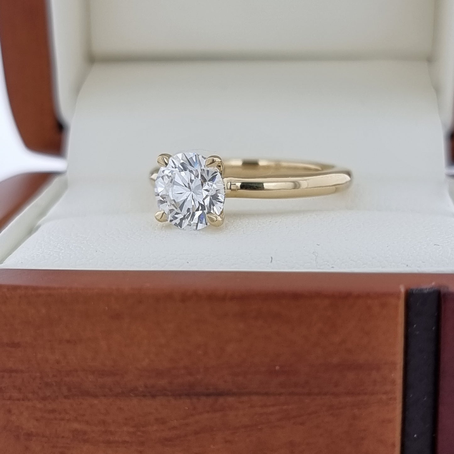 D/VVS2, 1.38 Carat Diamond Engagement Ring! Lab Grown!