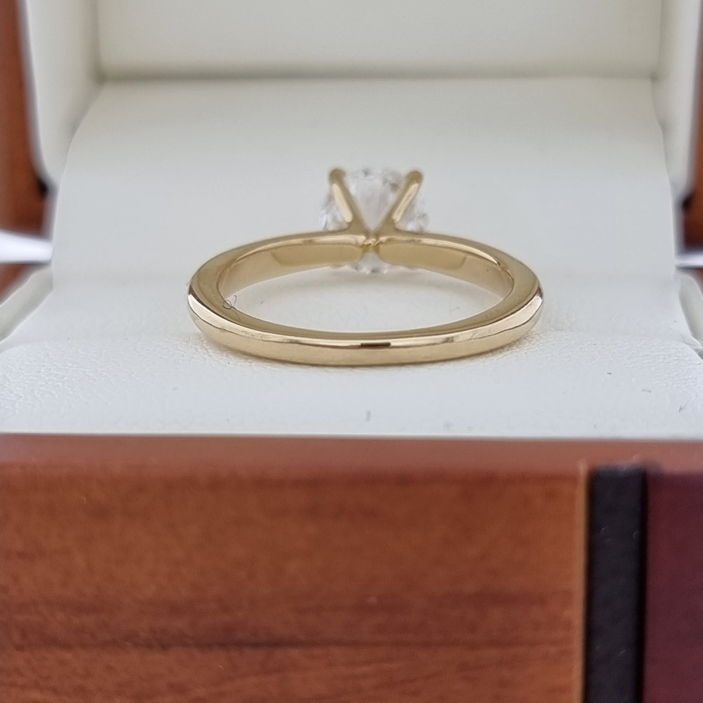 D/VVS2, 1.38 Carat Diamond Engagement Ring! Lab Grown!