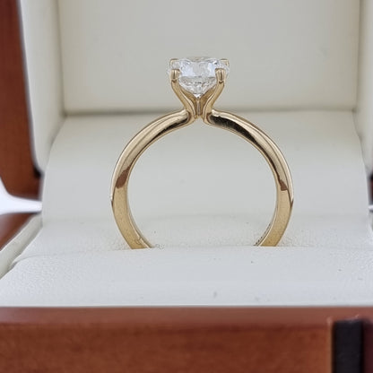 D/VVS2, 1.38 Carat Diamond Engagement Ring! Lab Grown!