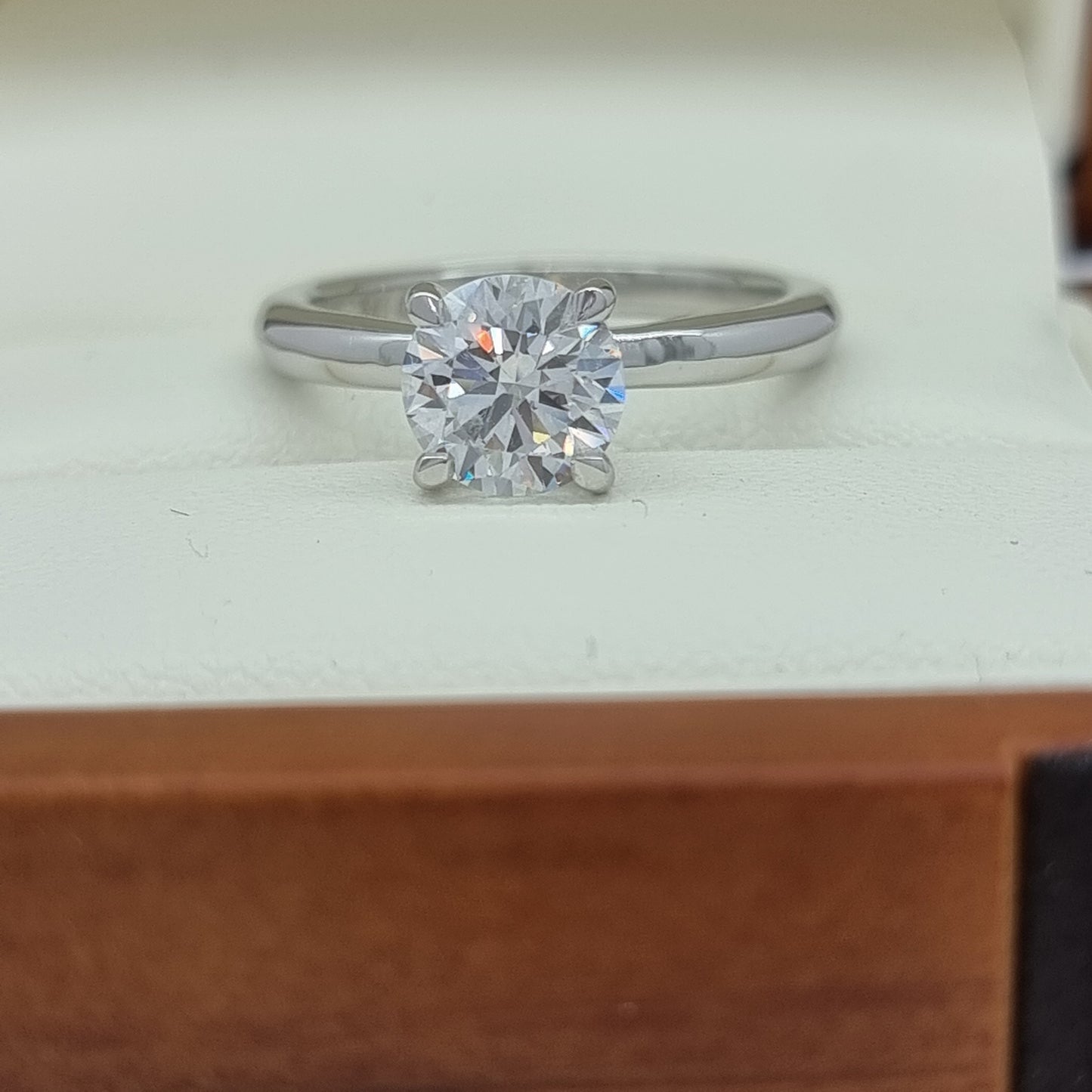 D/VVS2, 1.21 Carat Diamond Engagement Ring! Lab Grown!