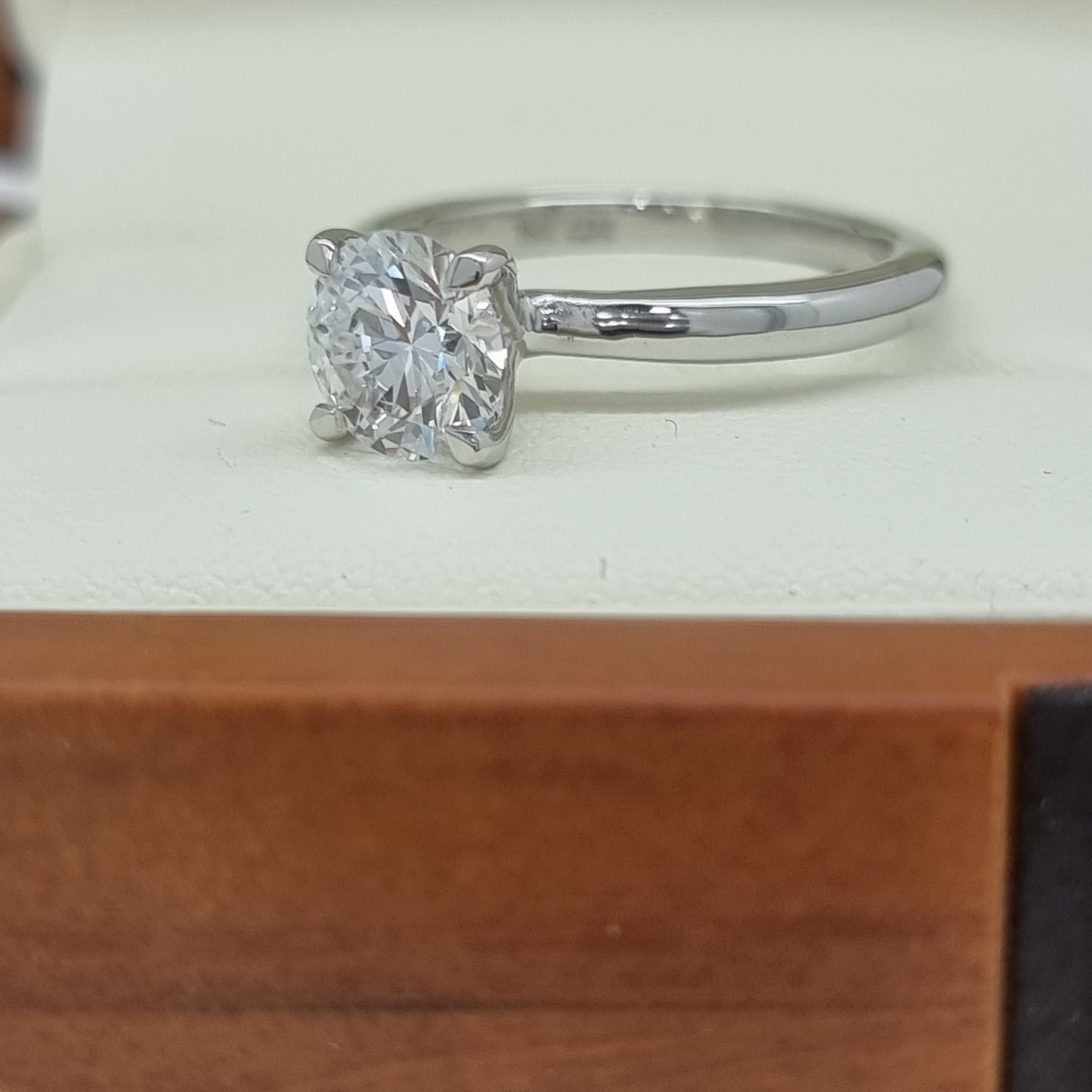 D/VVS2, 1.21 Carat Diamond Engagement Ring! Lab Grown!