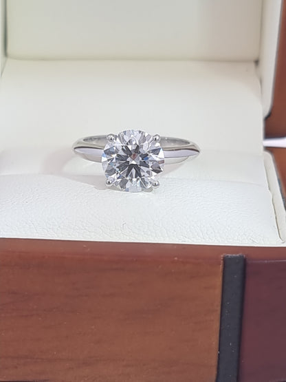 2.52 Carat Round Cut, LG Diamond Engagement Ring - 18K Knife Edge Setting