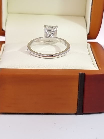 Elegant IGI, 2.50 Carat, E/VVS2, Emerald Cut Diamond & Platinum Engagement Ring