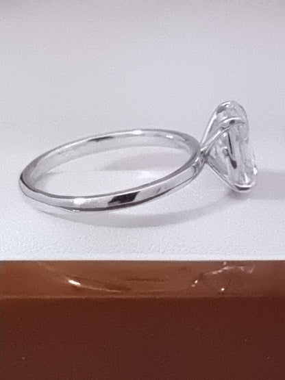 2.00 Carat Oval Cut LG Diamond Solitaire in White, Yellow or Rose Gold