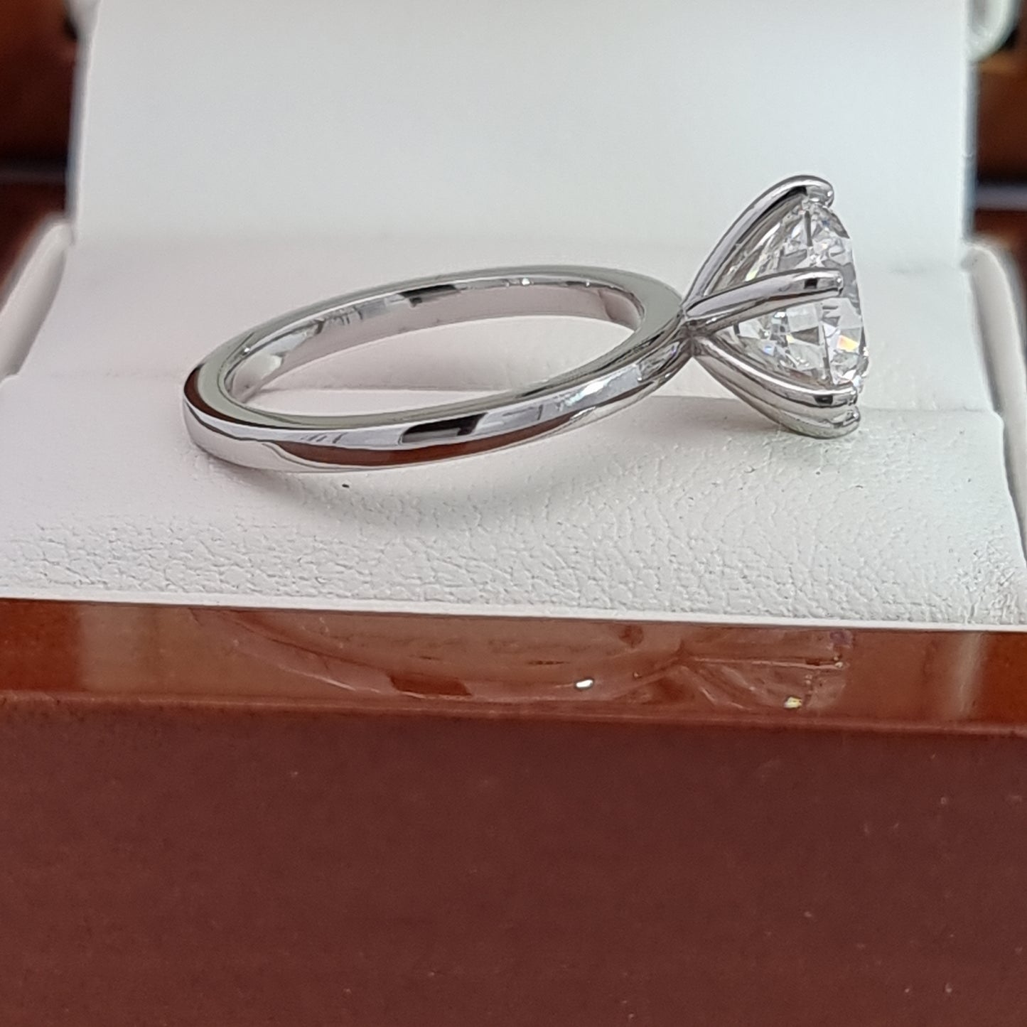 Save OVER 50%. BIG 3.03 Ct, D Colour, VVS2, LG Diamond in Solid Platinum Setting! “M”