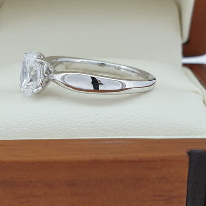 Near 1 Carat Oval Cut Diamond Engagement Ring! D Colour & $18K Value!