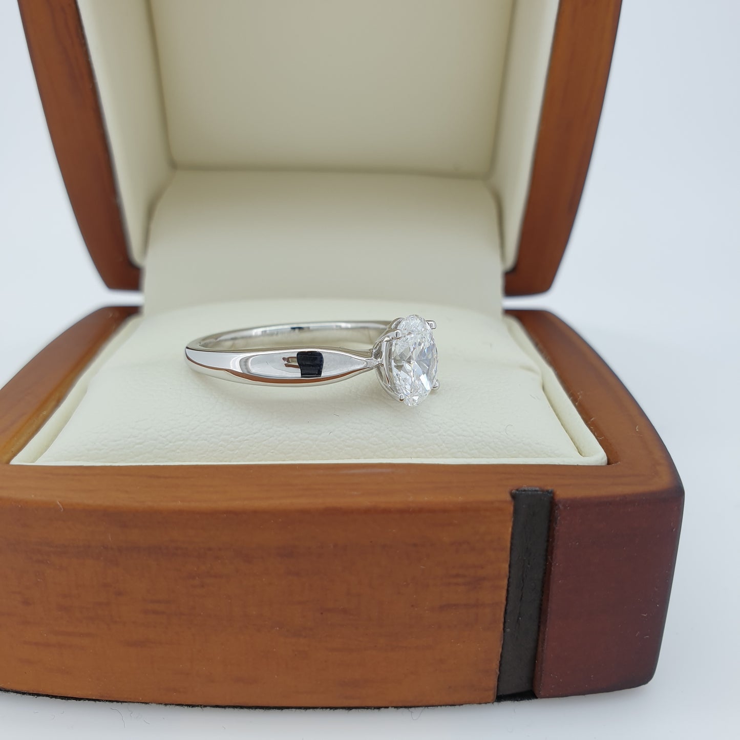 Near 1 Carat Oval Cut Diamond Engagement Ring! D Colour & $18K Value!