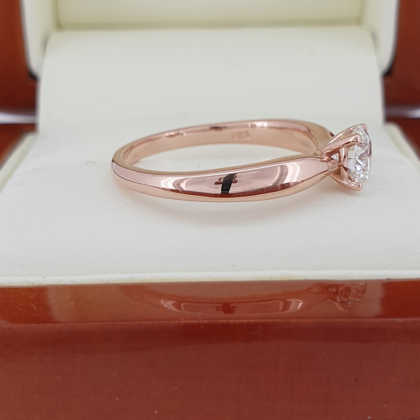 GIA Round Cut Diamond Engagement Ring. Stunning Rose Gold Setting! NEW!