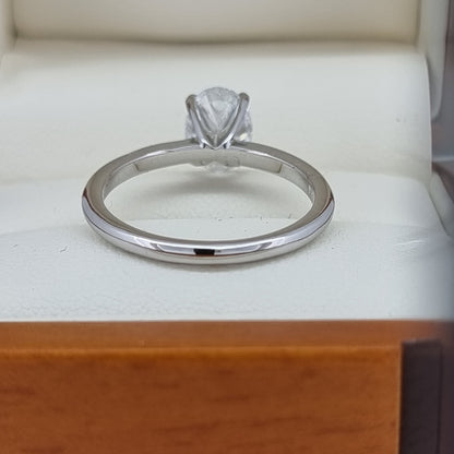 18K/Platinum Solitaire