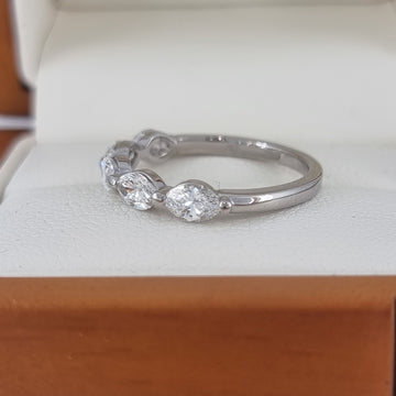 Near 1 Carat F-G/VS Diamond Wedding or Dress Ring! Lab Grown!