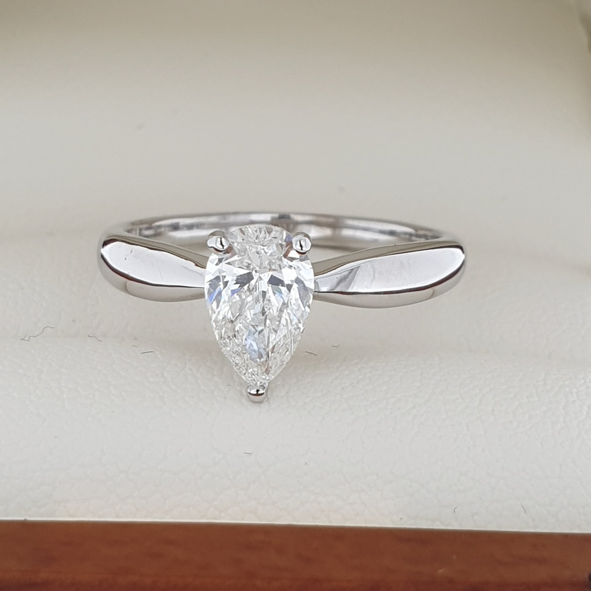 1.00 Carat Pear Cut Diamond Engagement Ring - Front | Hogan Diamonds